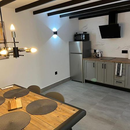 Apartamentos La Chimenea Mérida Exteriör bild